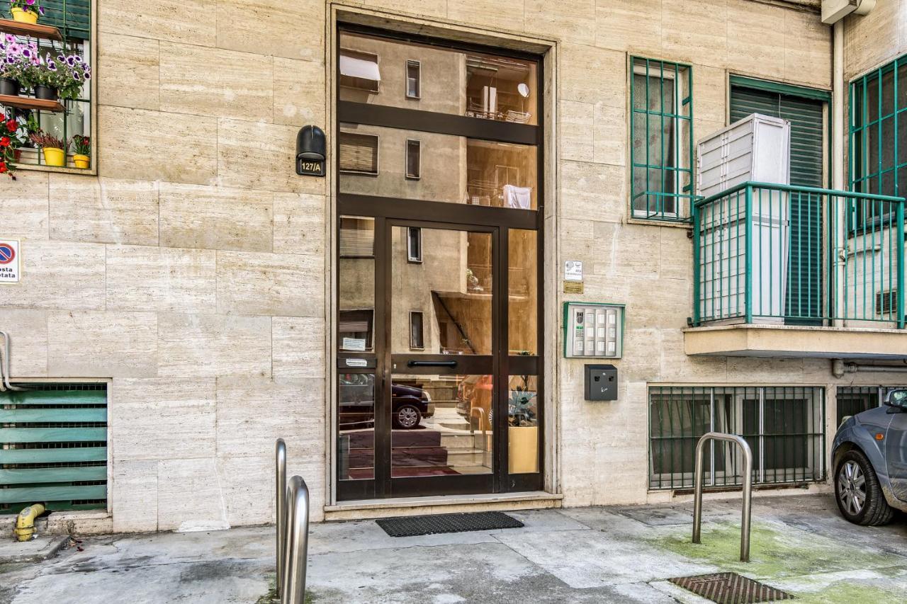 Travel Inside Srl - Ripa 127 Apartment Navigli Milaan Buitenkant foto